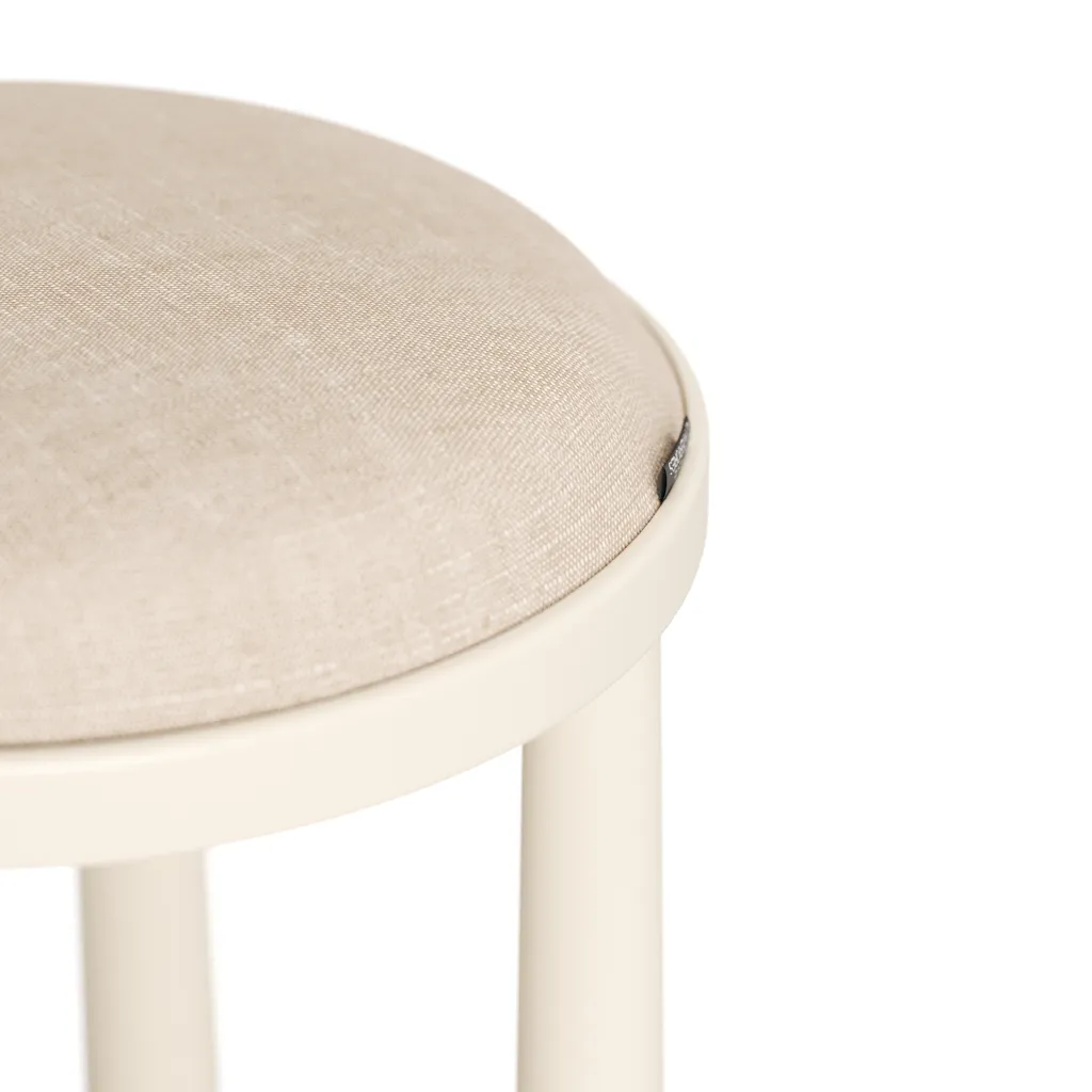 BANCO_DETAIL_ LACADO CREME - CREME.webp